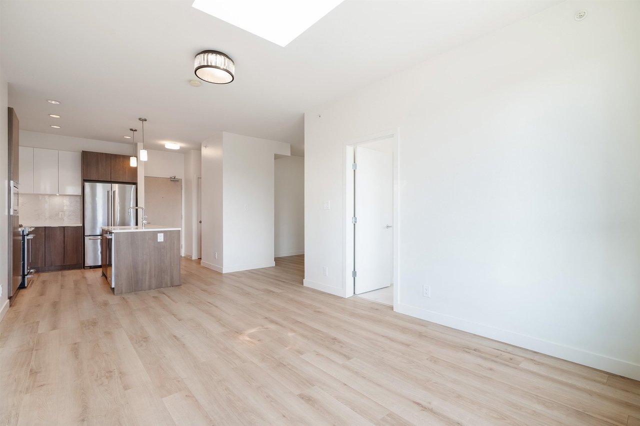 607-2188 Madison Ave