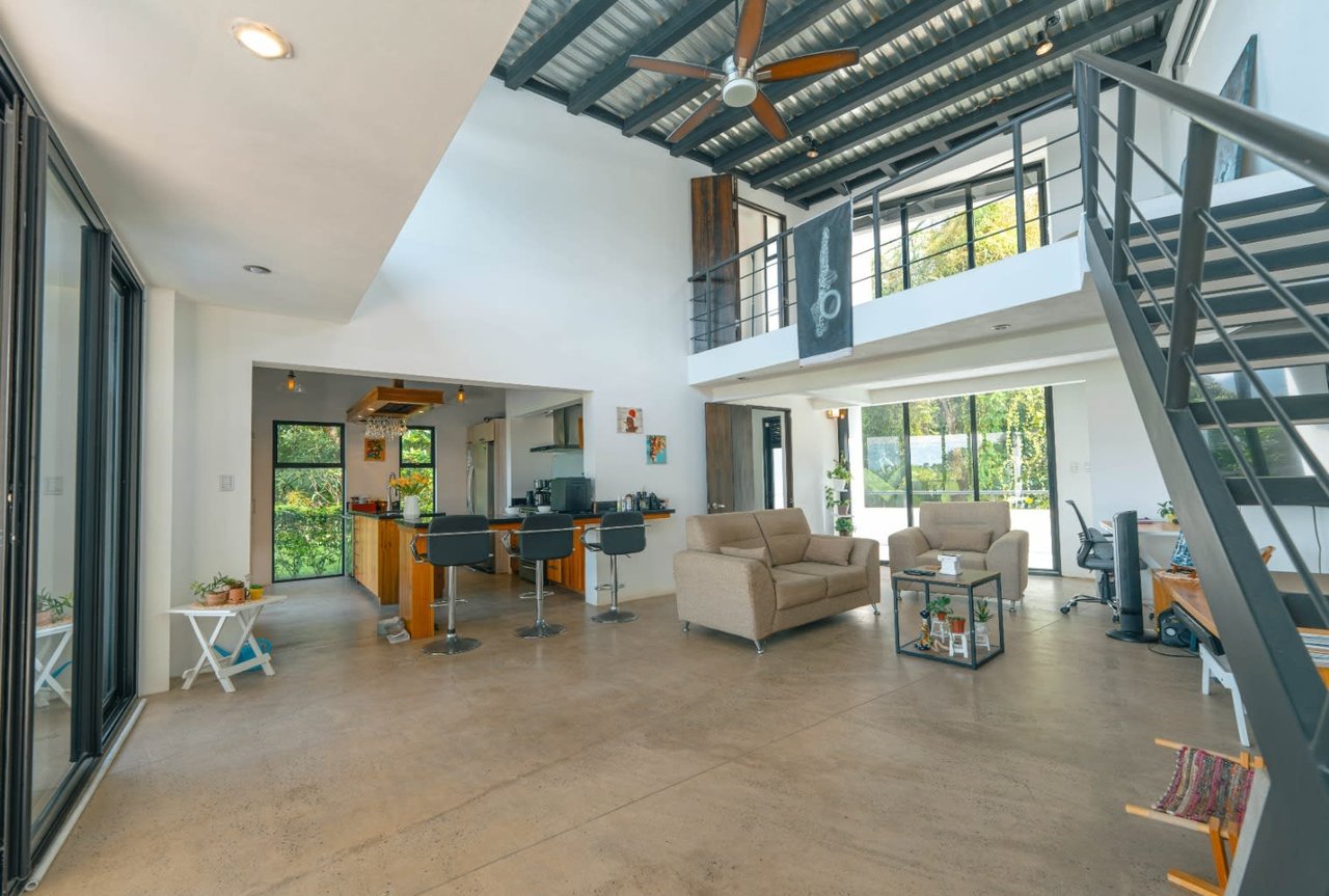 Stunning modern ocean view home, 3 bedroom, 3 bathroom on Calle Perezoso, Ojochal.