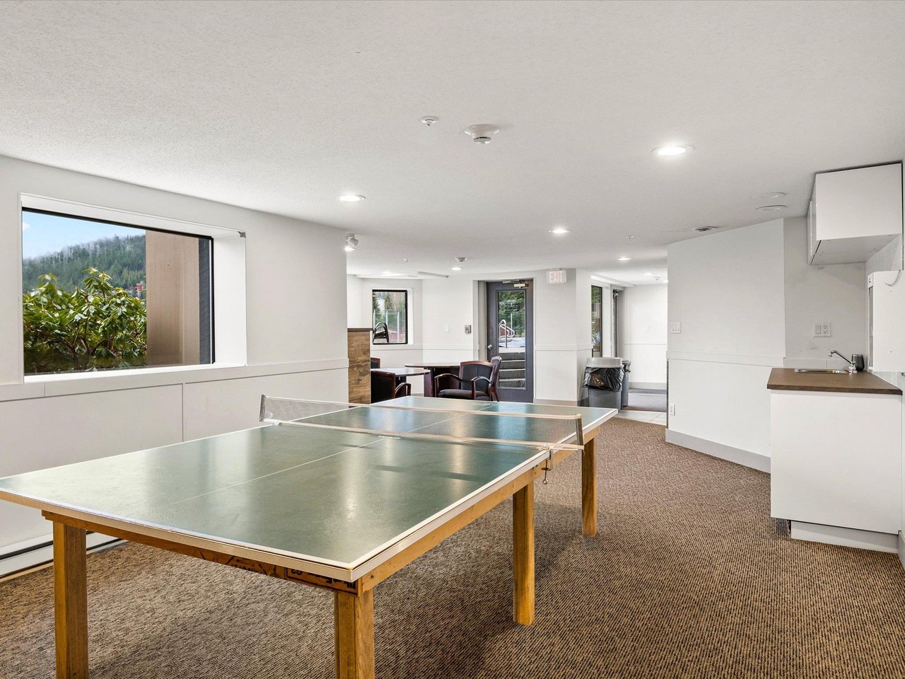 213-3217 Blueberry Dr