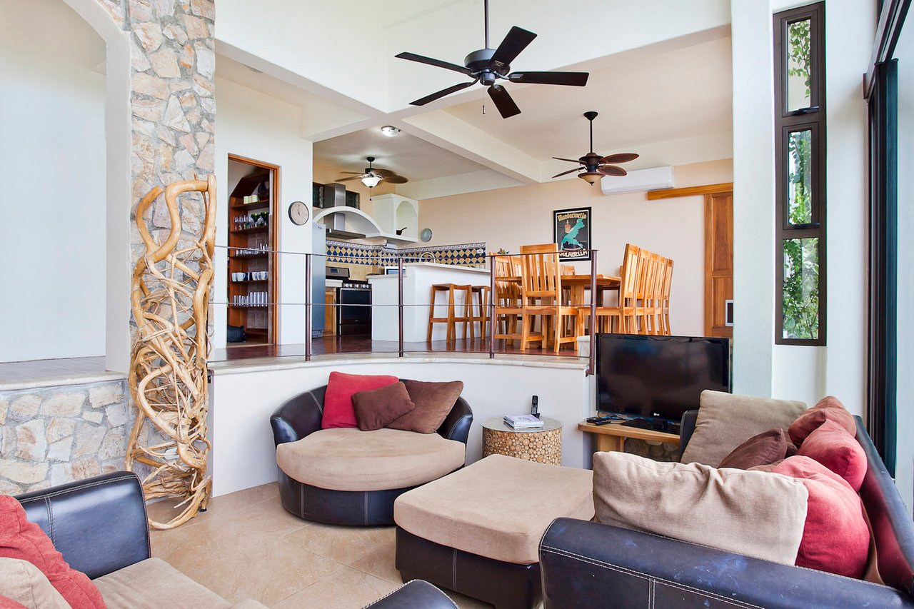 Penthouse Loft Jungle Villa, Manuel Antonio, Puntarenas