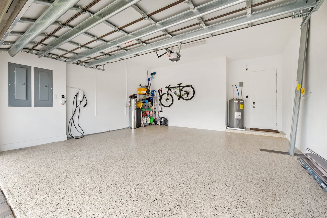 8118 NW 46th Terrace