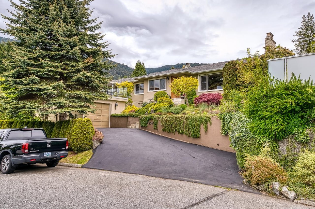 4344 Ranger Cres