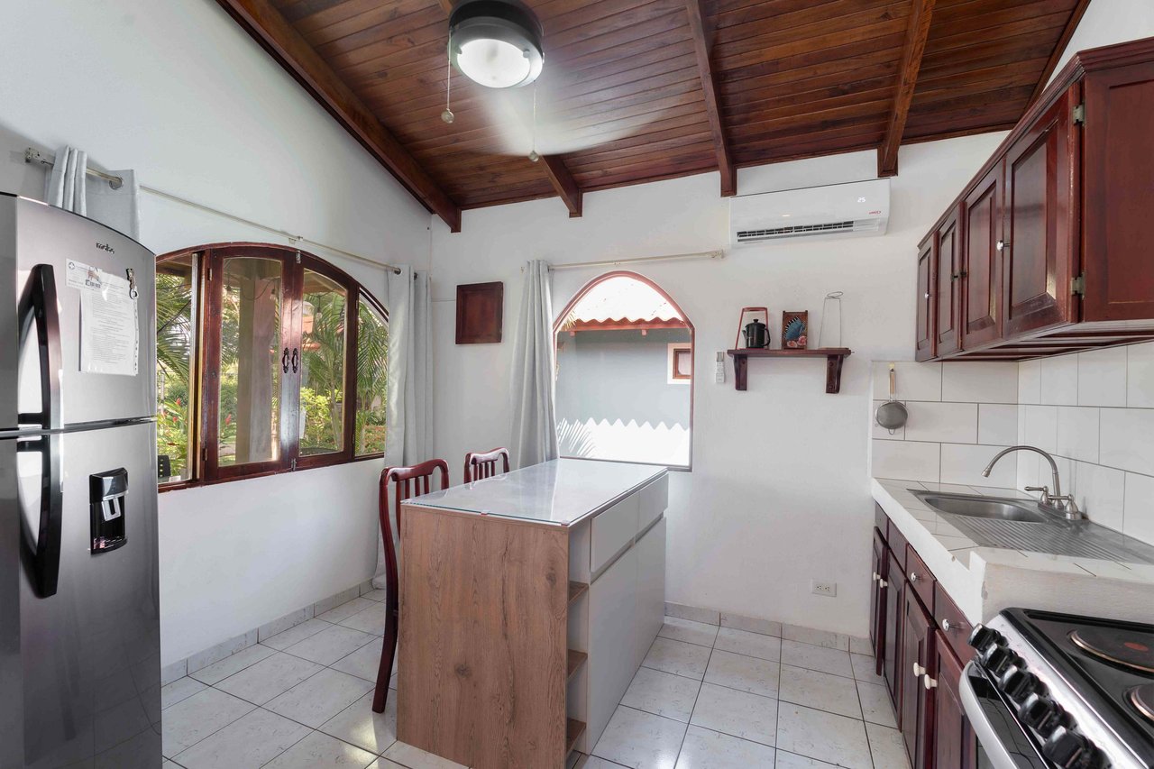 Casa de Cangrejo 401 AB, Villaggio II | Near the Coast Condominium For Sale in Playa Potrero