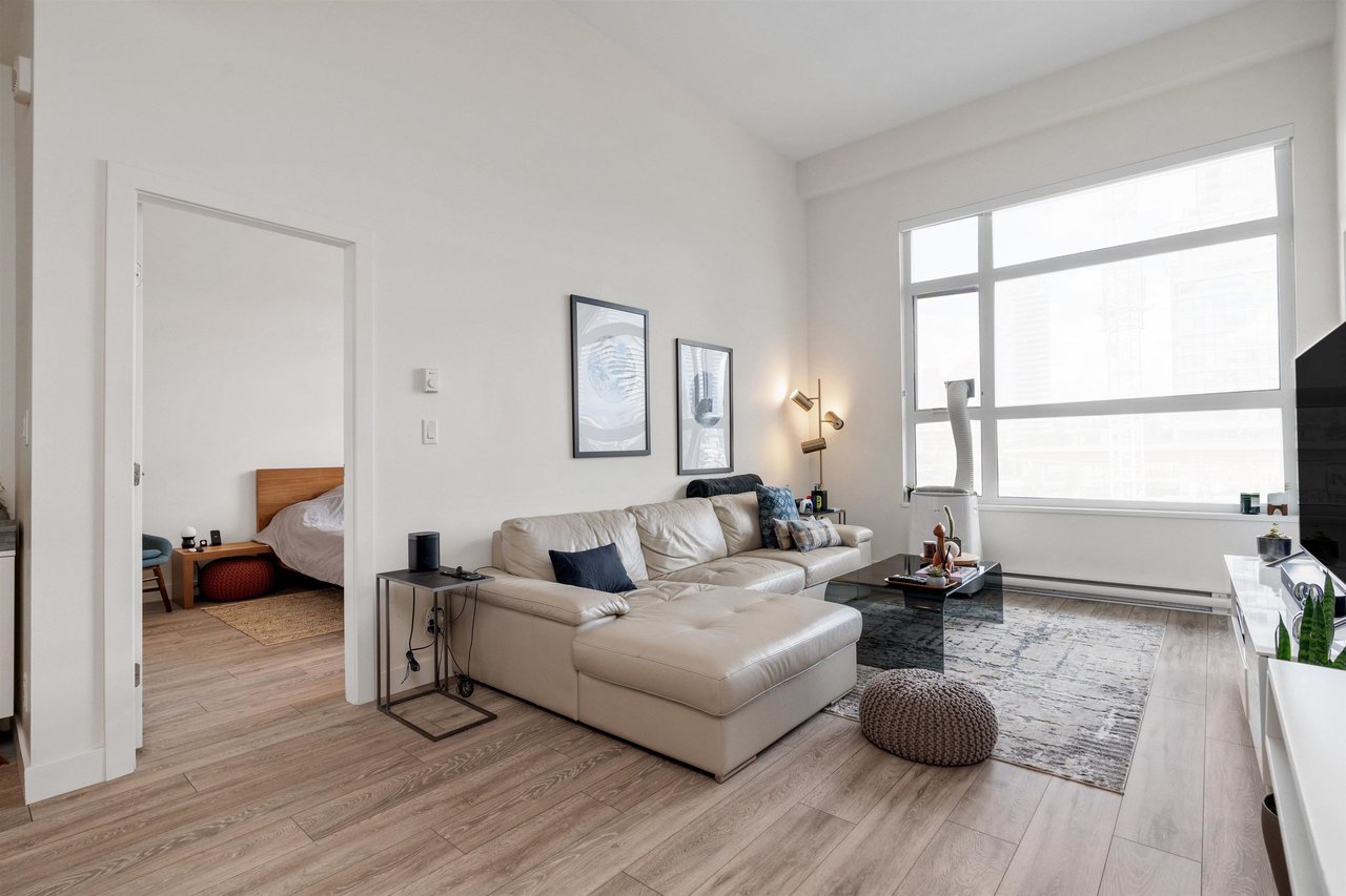 504-4468 Dawson St