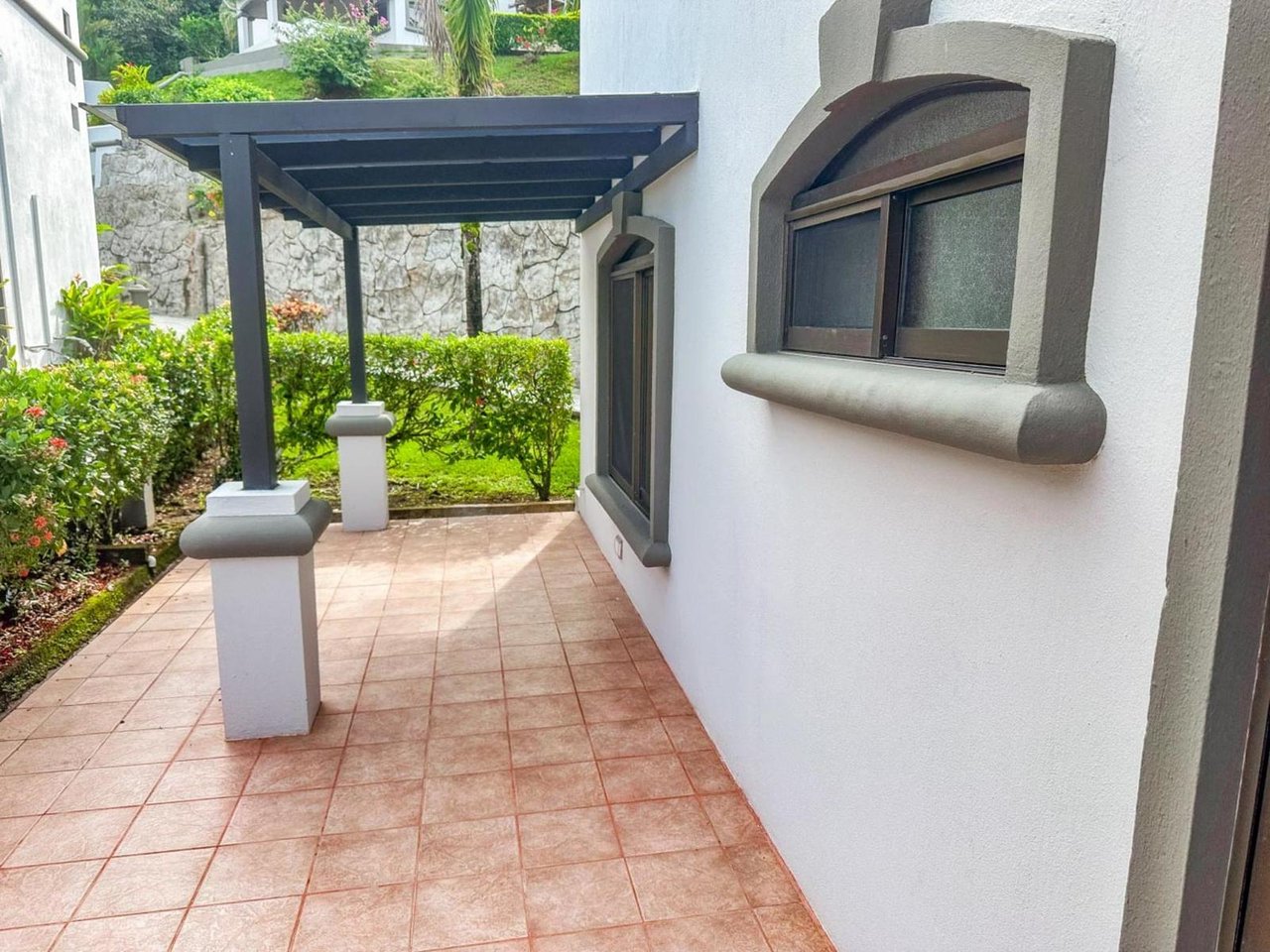 Secure Gated Villa Community, Ojochal, Puntarenas