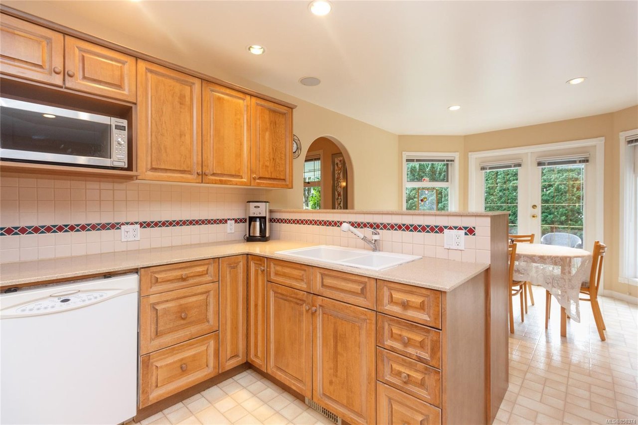 764 Piedmont Dr