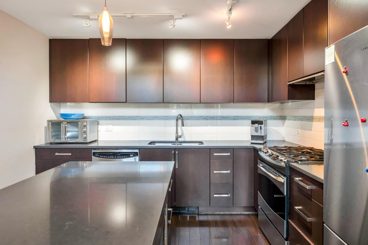 12-15850 26 Ave