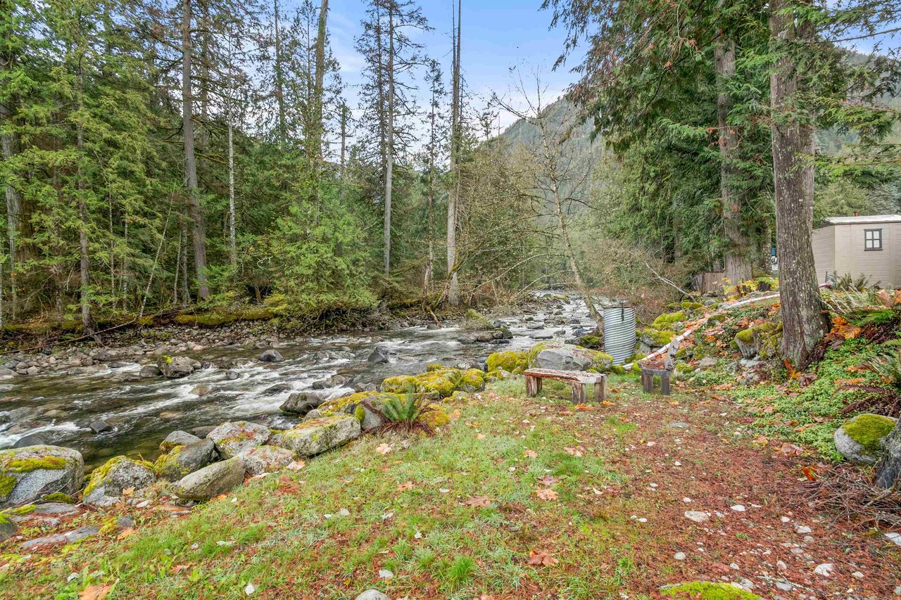 19452 Silver Skagit Rd