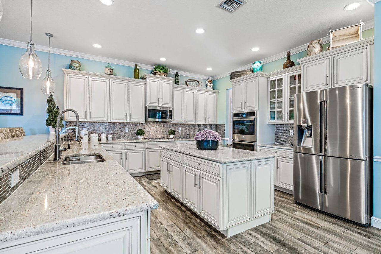 164 Manor Cir