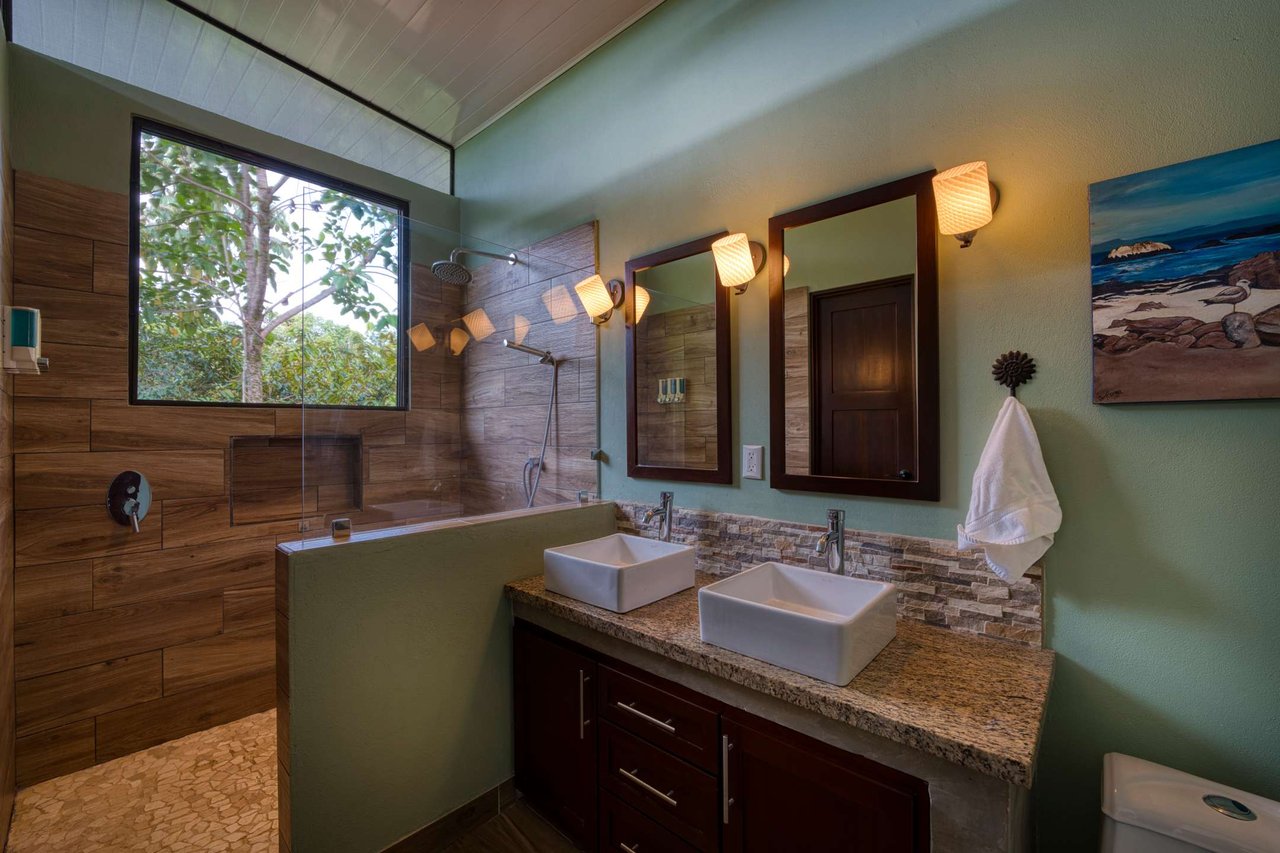 Award Winning Boutique Hotel - Bed and Breakfast