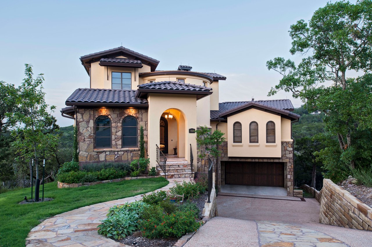 Vista Mountain ~ Custom Home