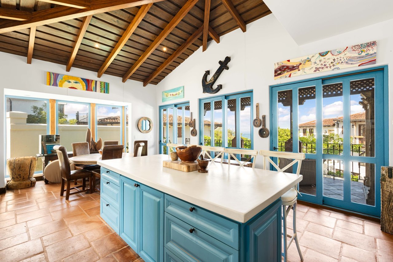 Refined Beach Colonial Residence, Flamingo, Guanacaste