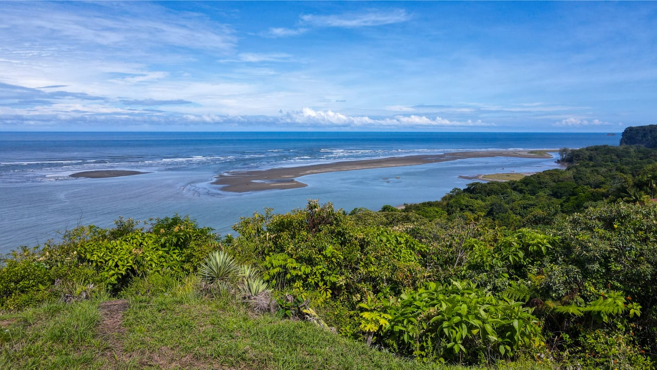 Oceanfront Development Land, Ojochal, Puntarenas