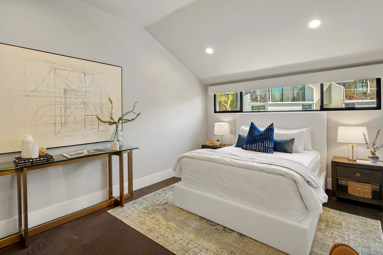 18 Sea Colony Drive