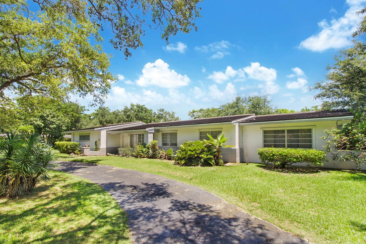 Pinecrest Opportunity for Build or Rennovate