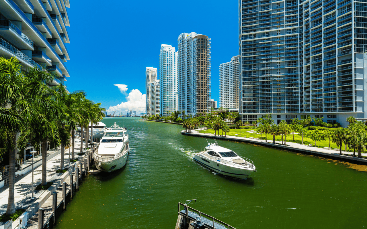 Luxury Residential Management Welcomes Guests of Miami