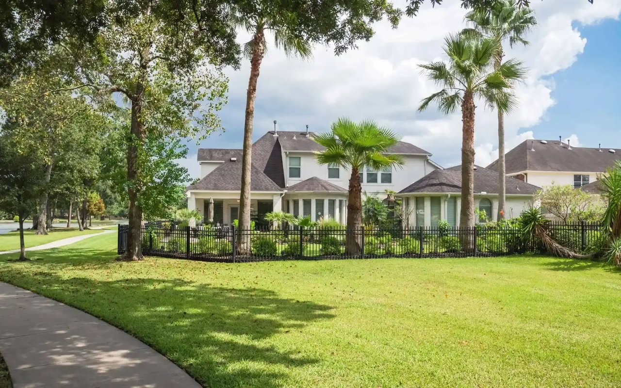 Garden Oaks
