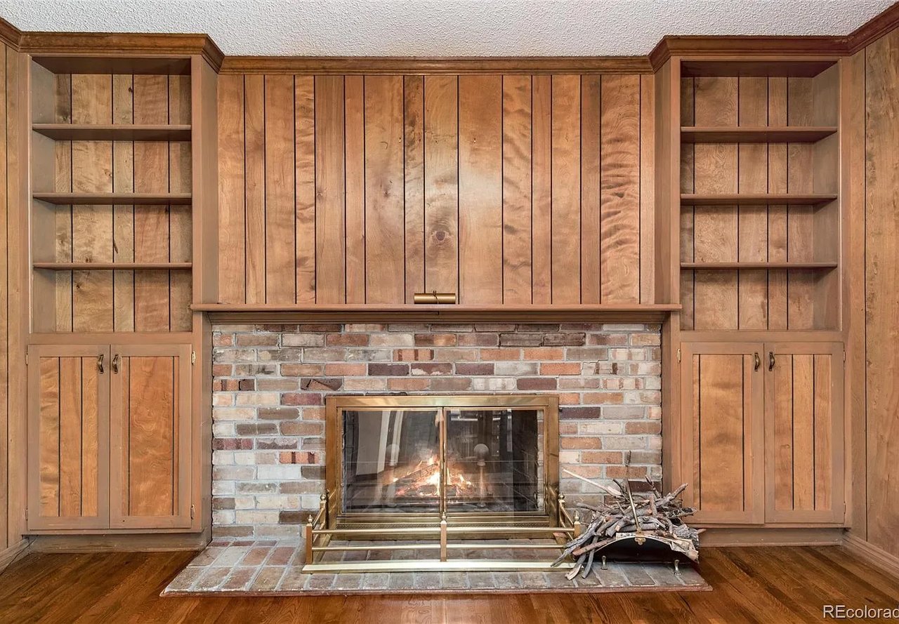 8 Meadowview Lane