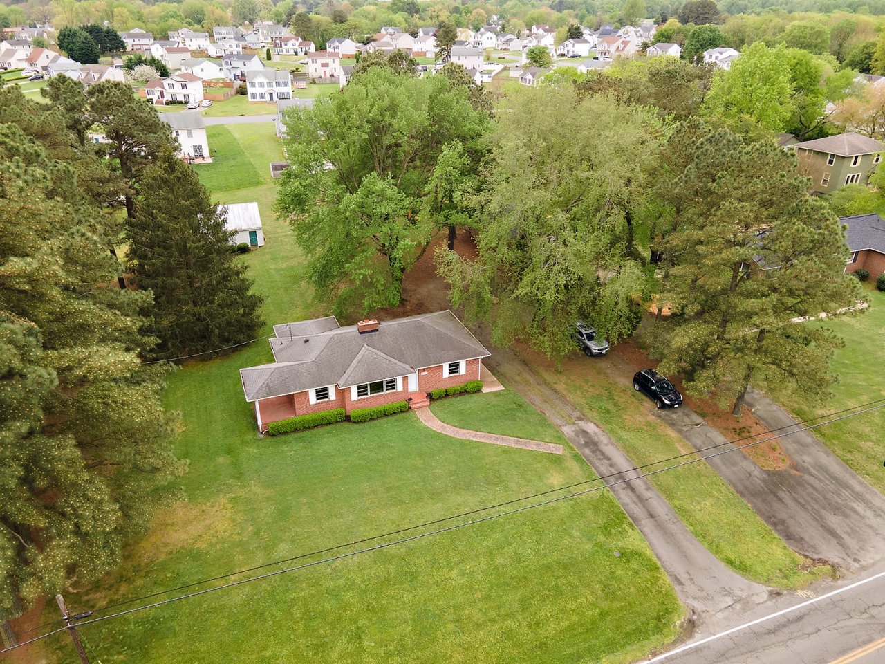 1127 Oakland Road