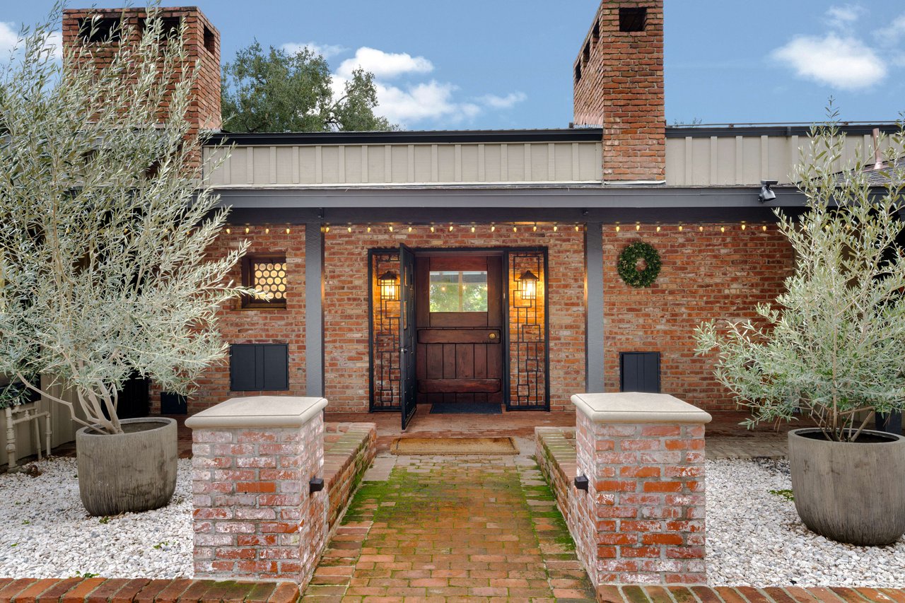 3245 Villa Highlands Dr