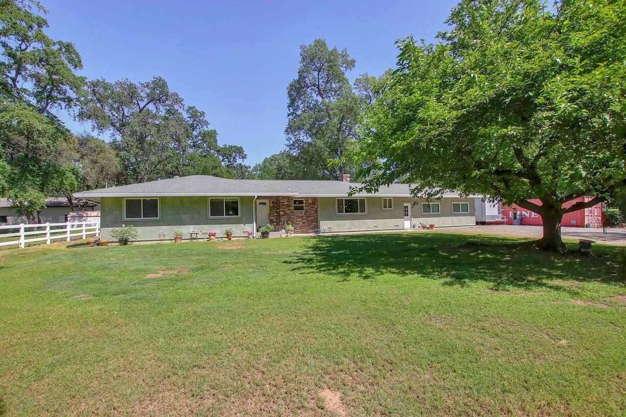 3901 Val Verde Rd