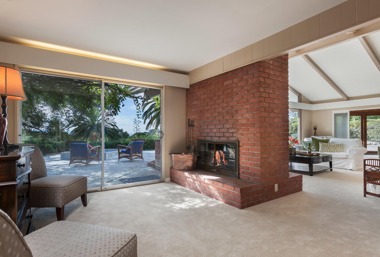 306 Alston