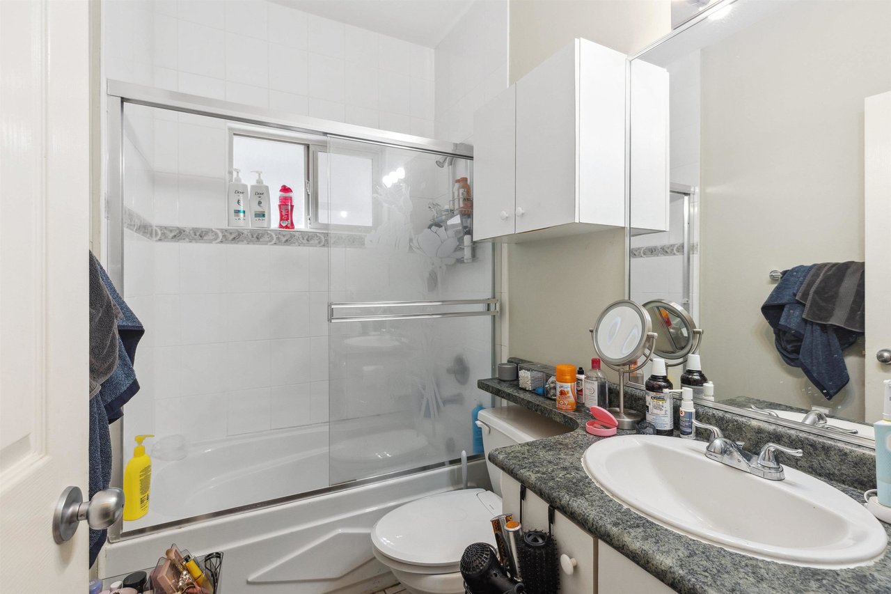 465 E 55th Ave
