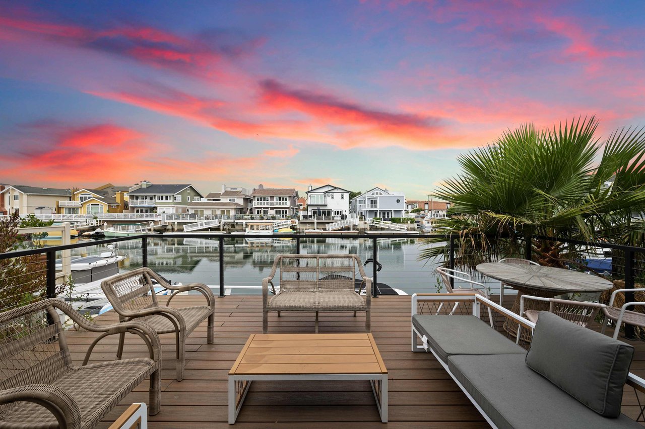 Stunning Waterfront Oasis in Channel Islands Harbor