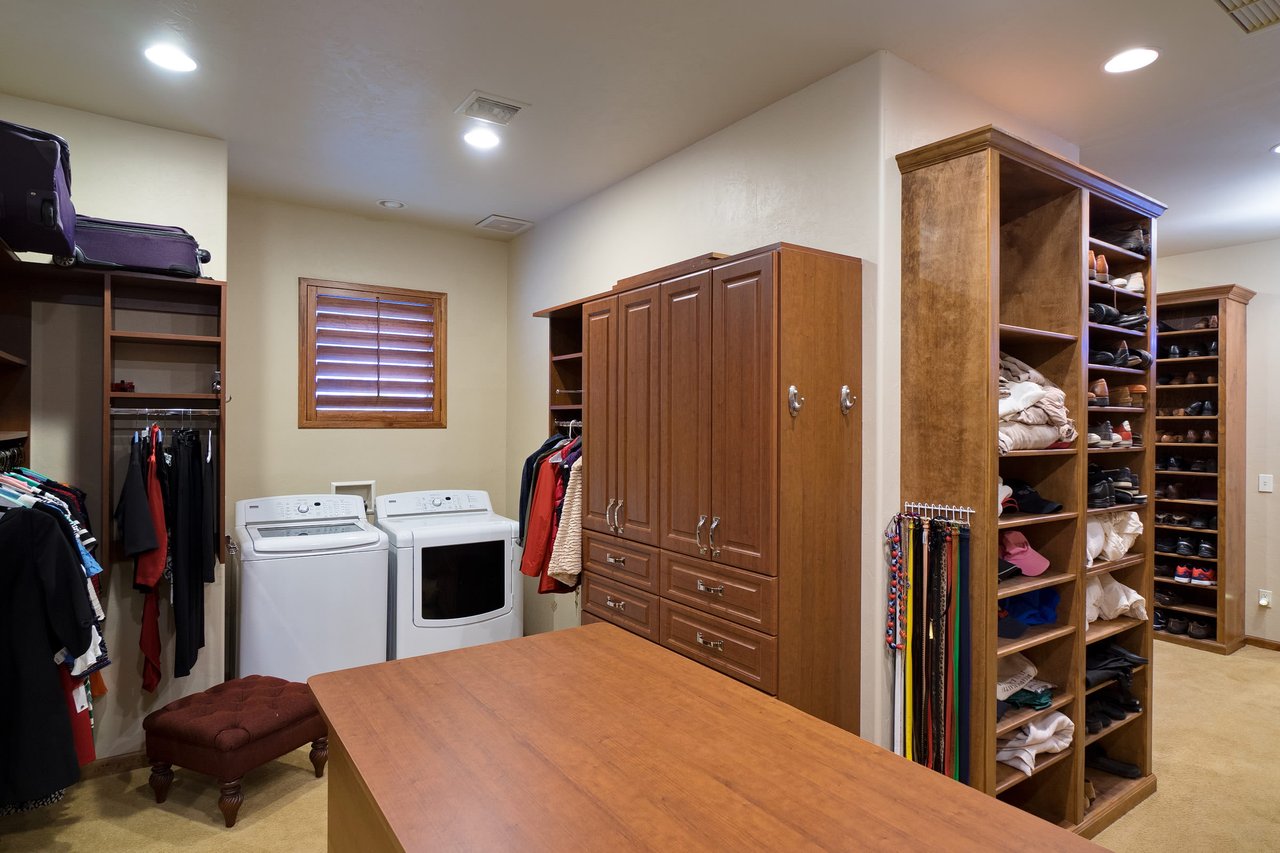 Incomparable Foothills Residence