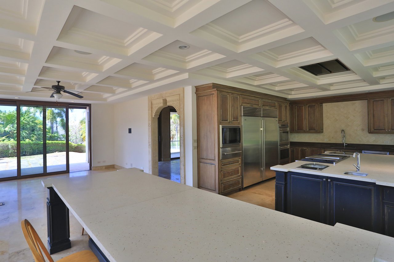 Mediterranean Estate with Guest House, Santa Ana, San Jose