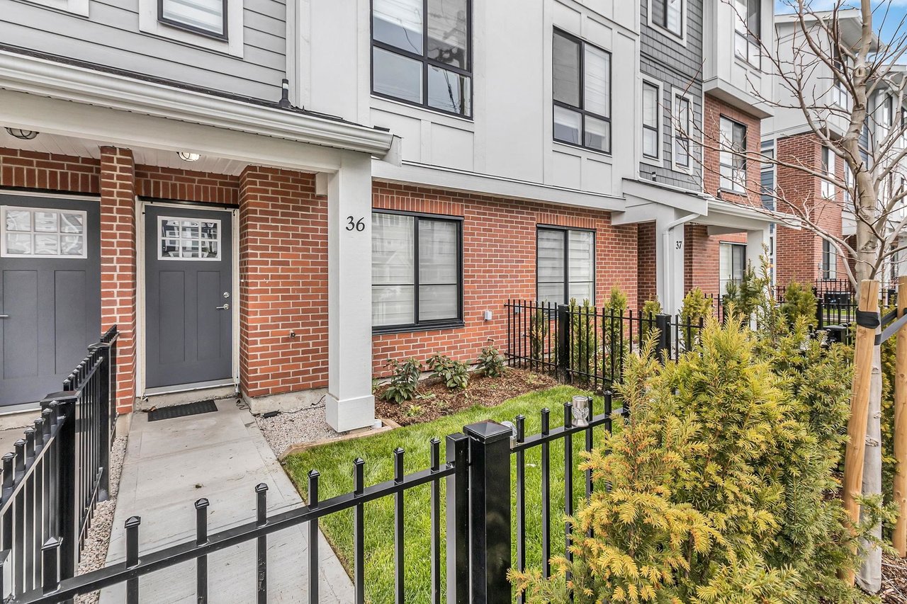 36-11556 72a Ave