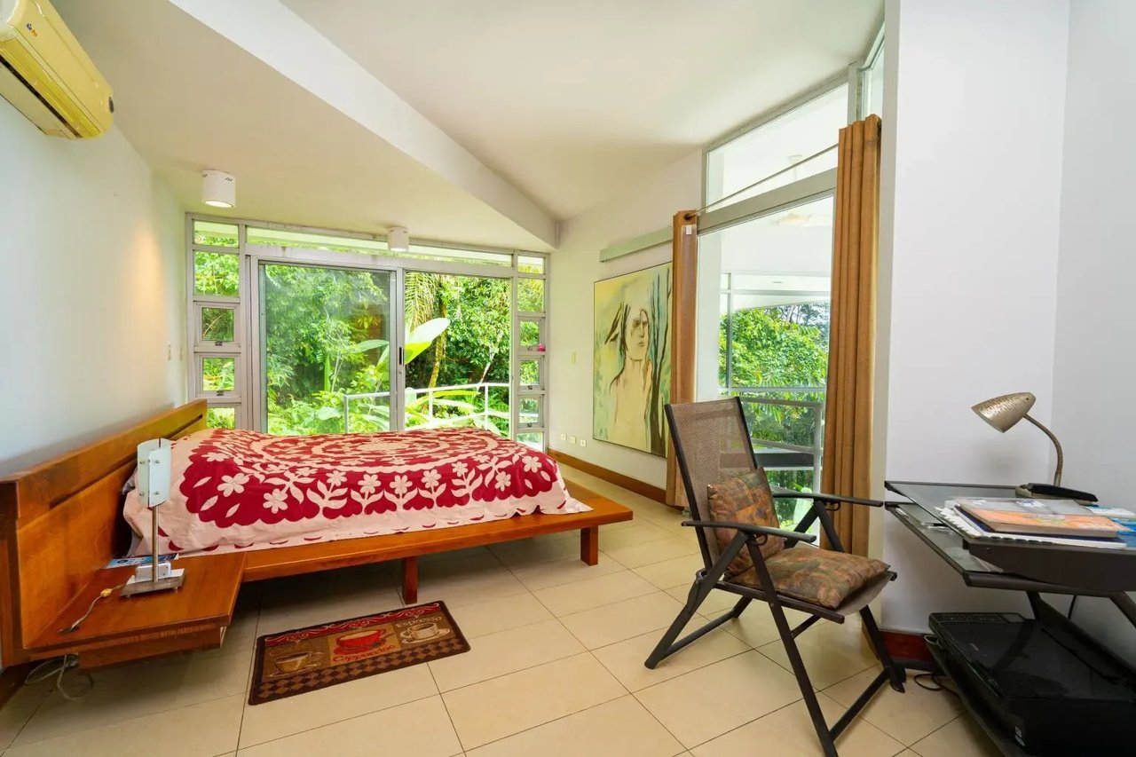 Ocean View, Modern Design W. Private Elevator