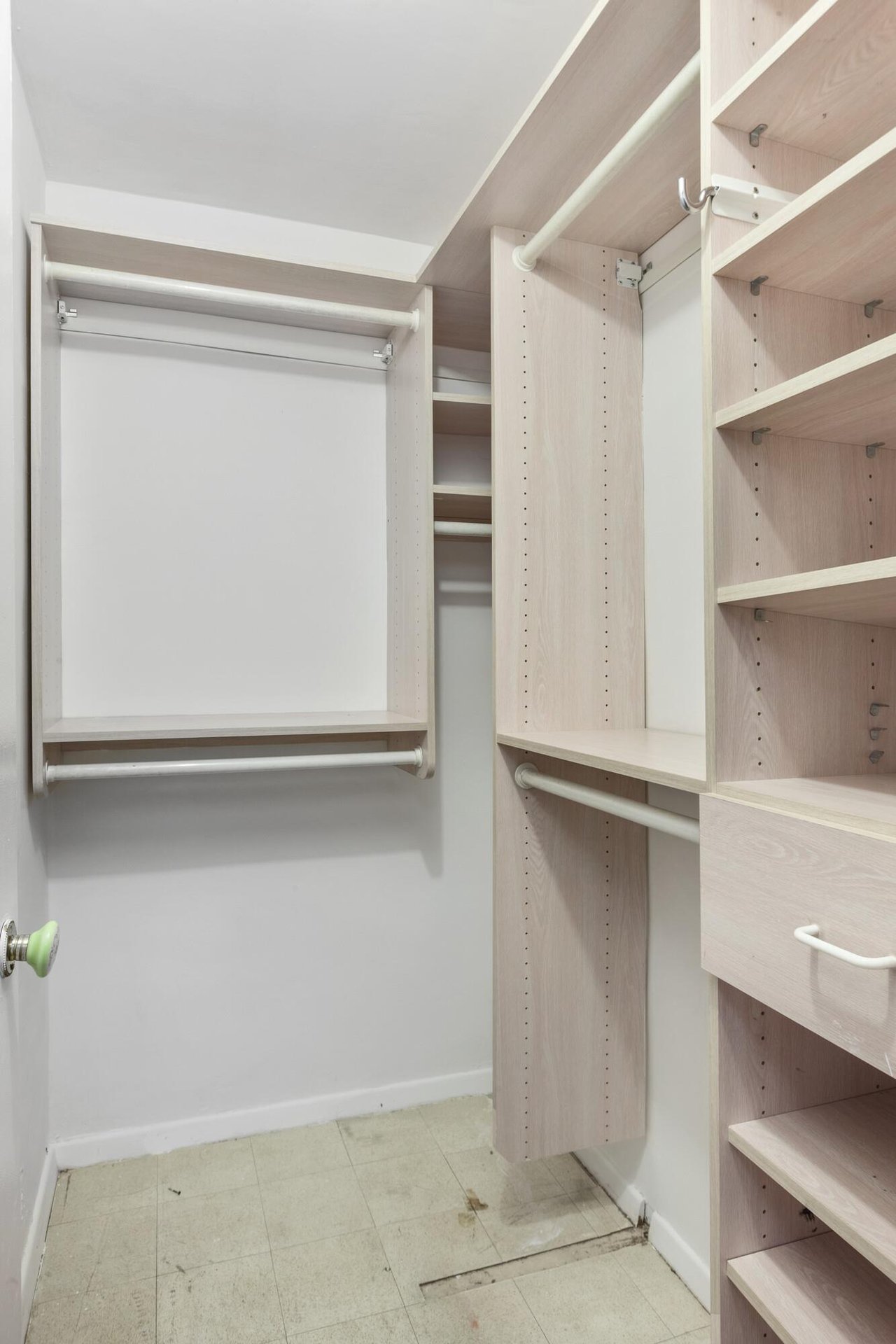 530 East 72nd Street, Apt 5-A