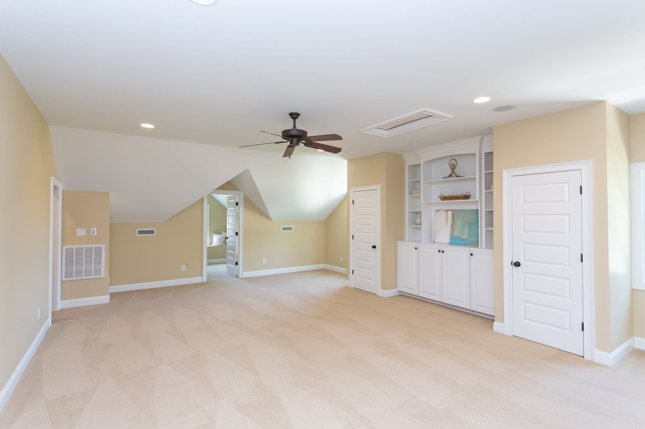 102 Founders Rdg Dr