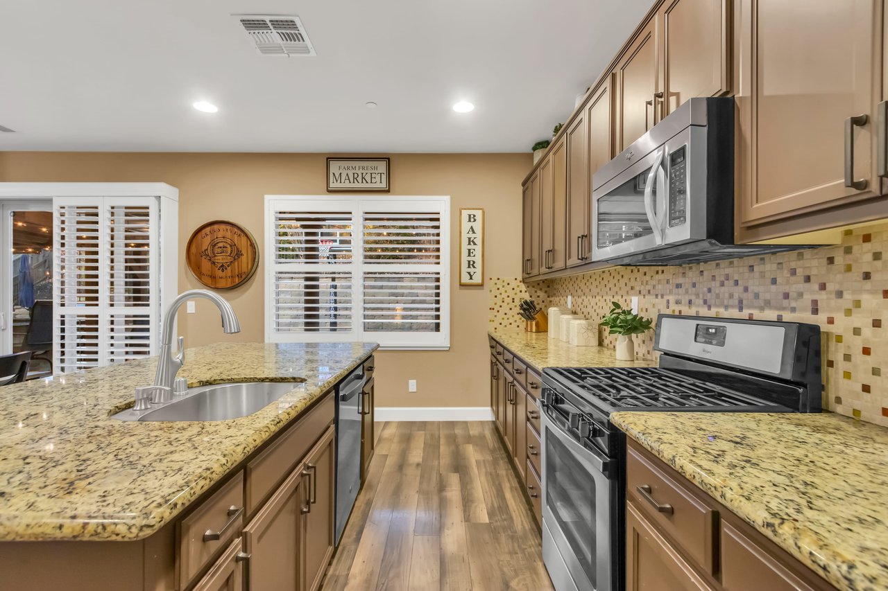 3123 Acorn Glen Way