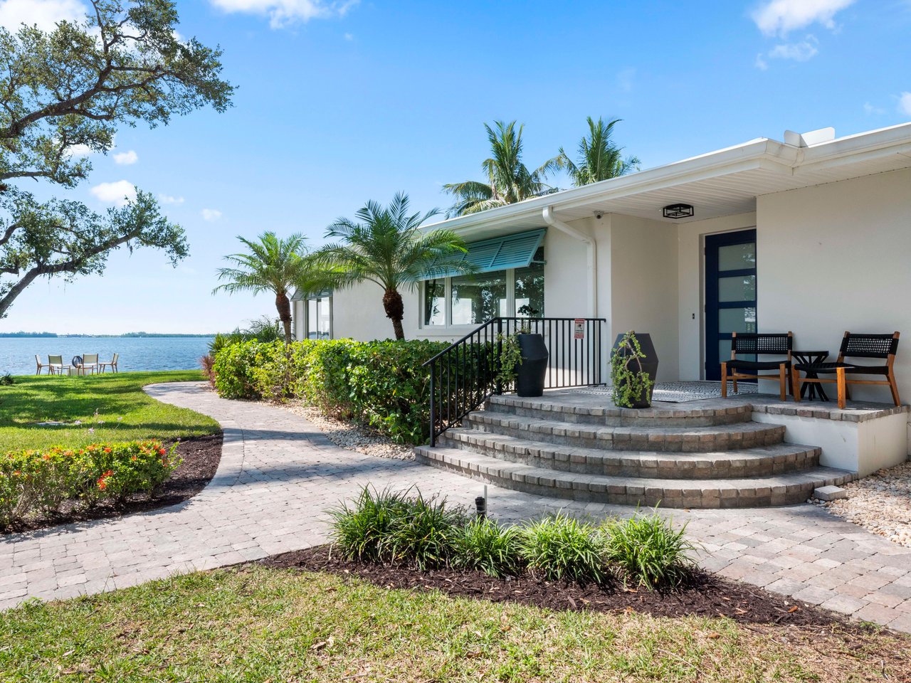 Riverfront Gem 1209 Coconut Drive Fort Myers FL 33901