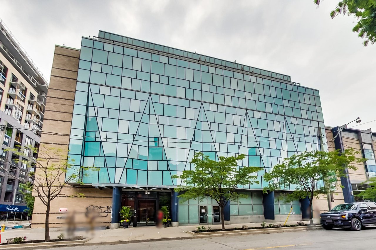 King West 3 Bedroom Penthouse