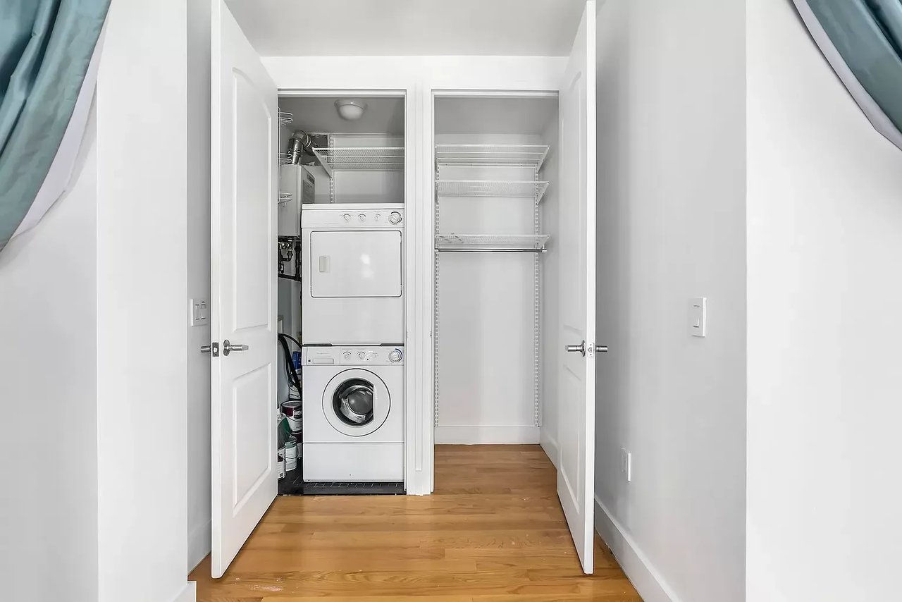 2155 Daly Ave, #4A