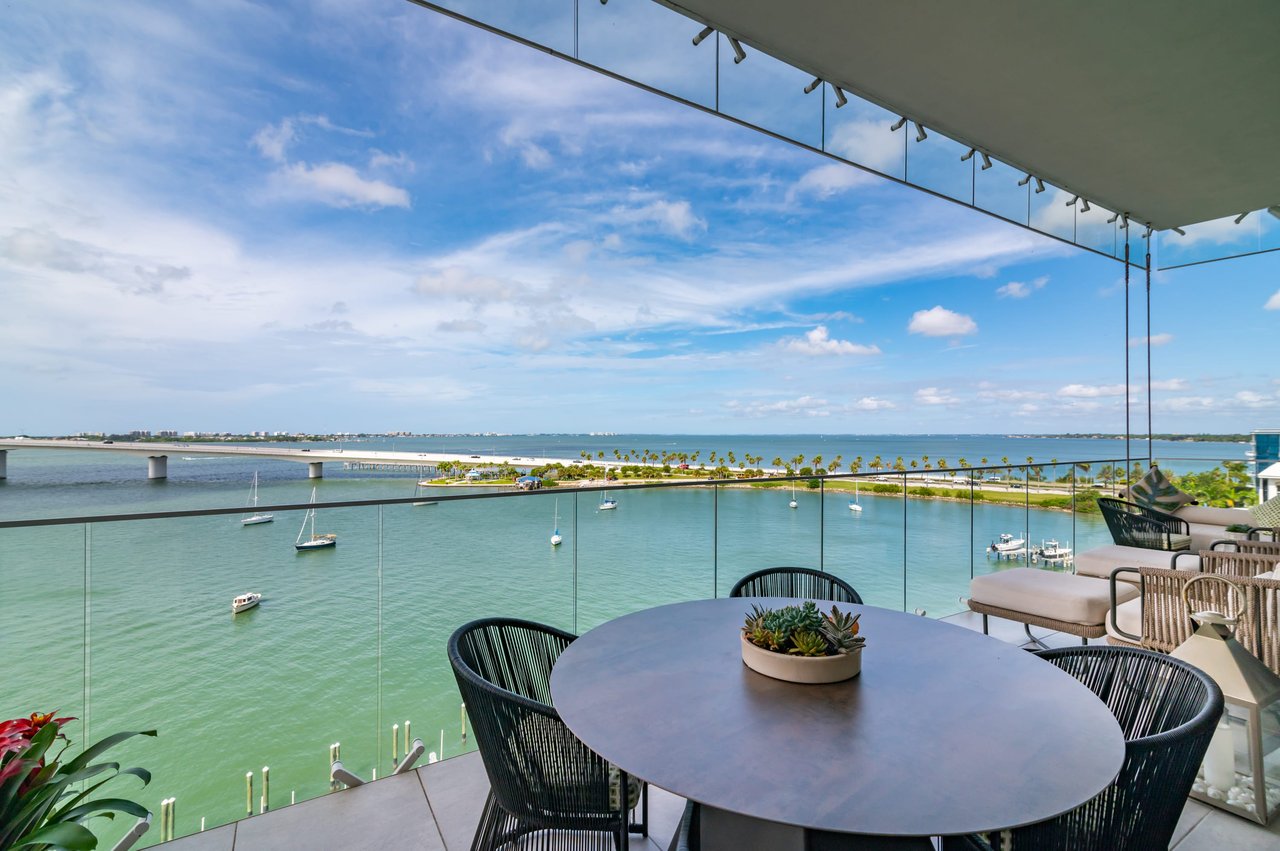 280 Golden Gate Point PH 2