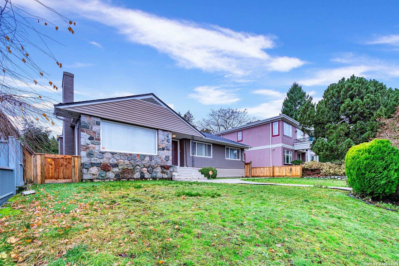 466 W 27th Ave