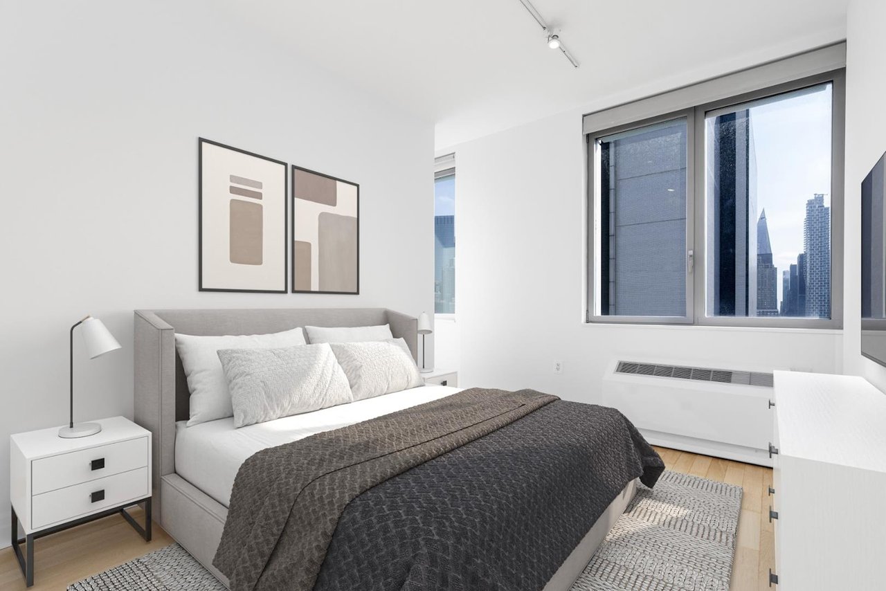 554 West 54th Street, Apt 24-U