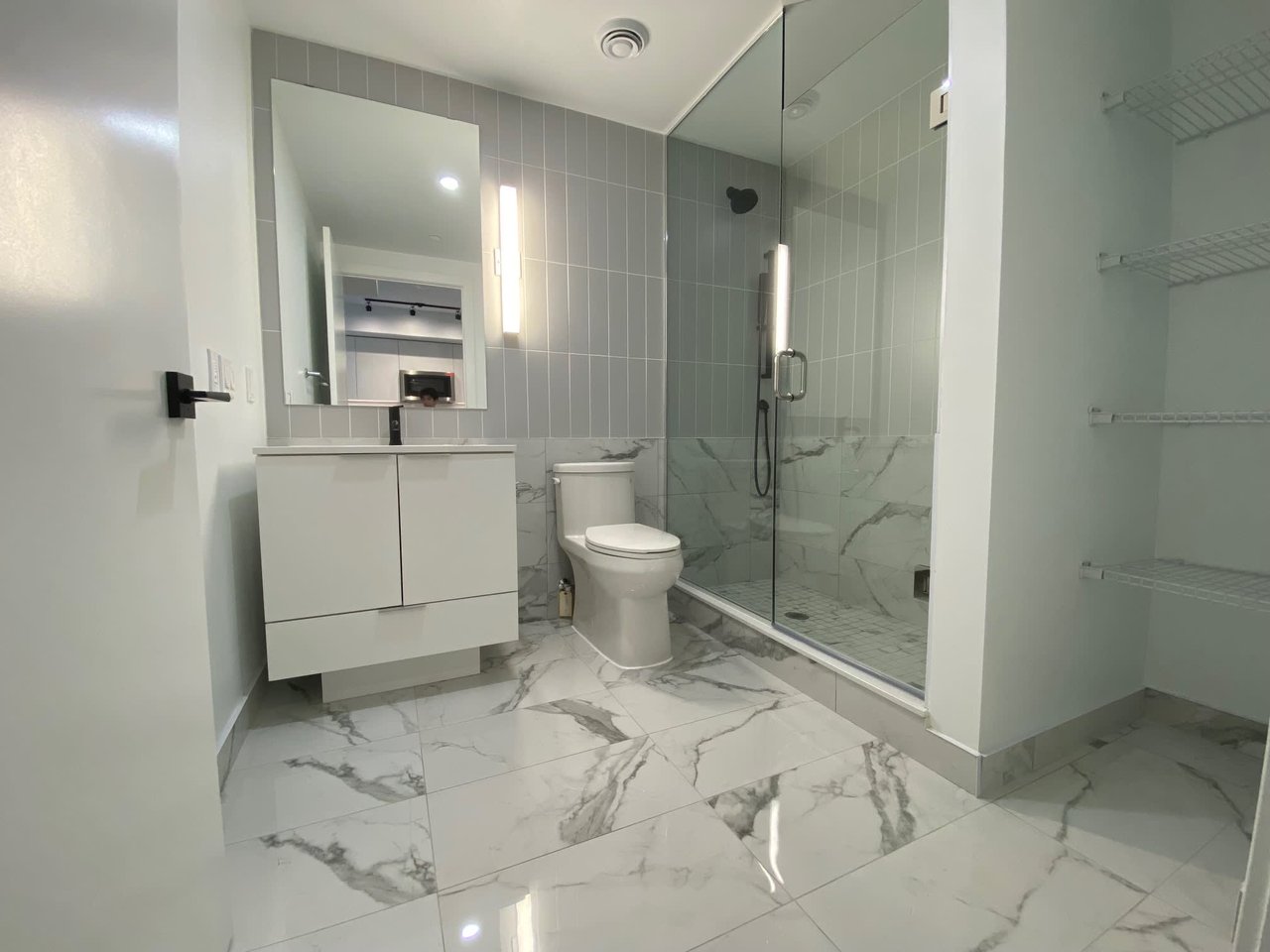 327 King St W, Unit 3104