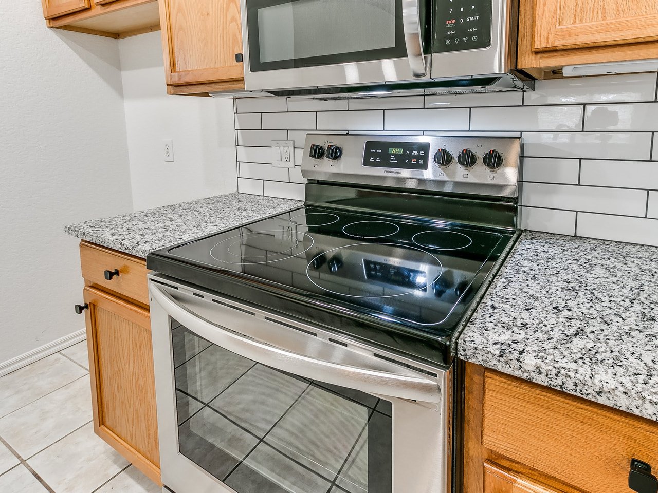 Kingston Hills Community- 1256 Kingston Rd