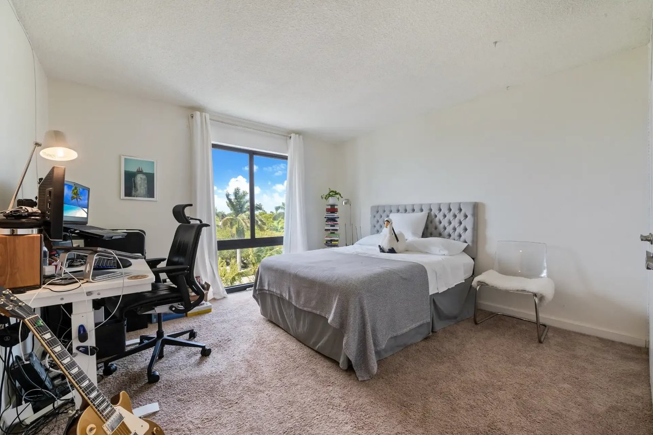 1600 S Bayshore Lane # 5B