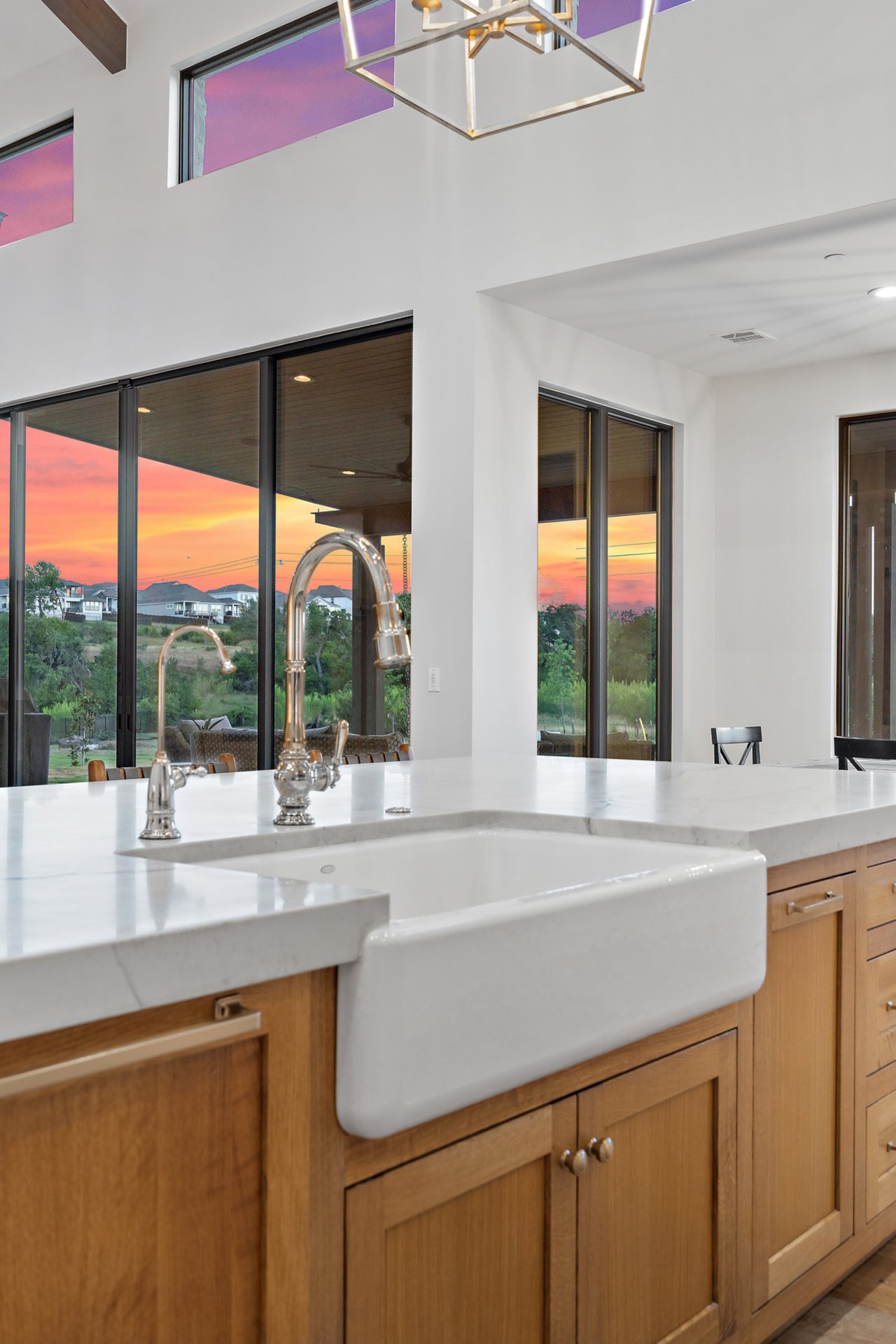 16837 Whispering Breeze