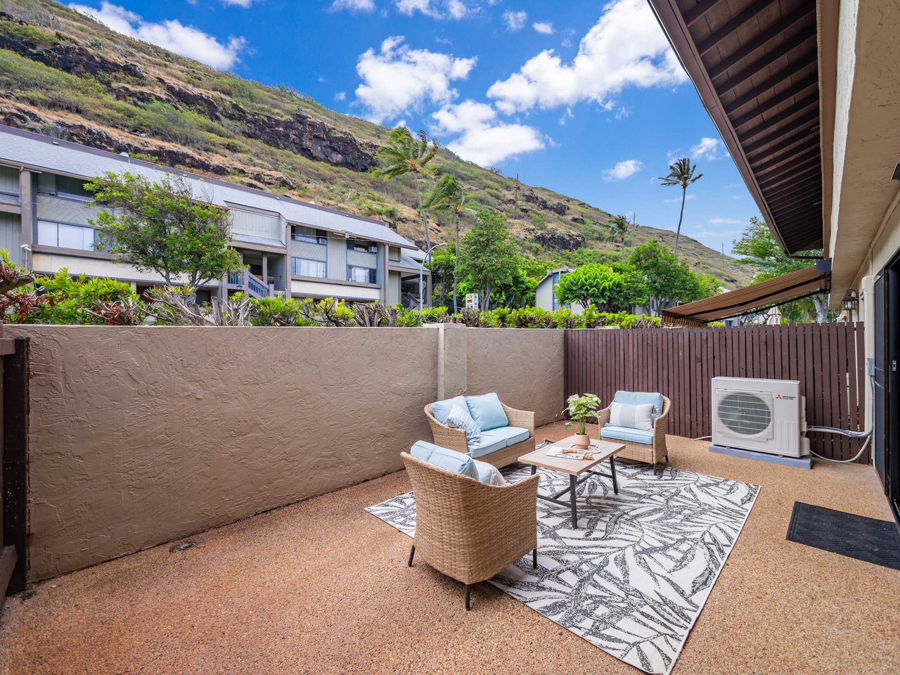 6204 Keokea Pl