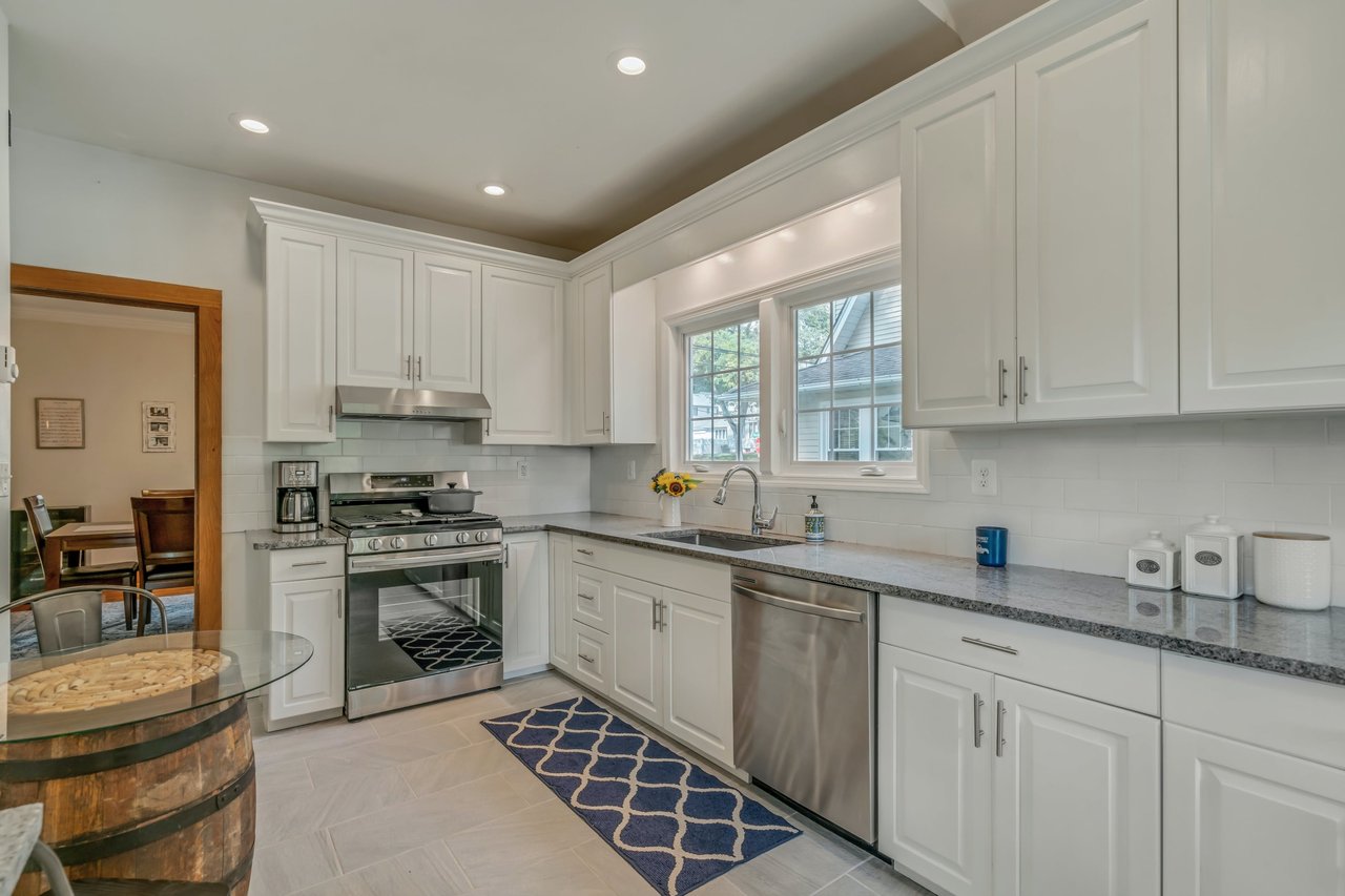 147 Pasadena Place