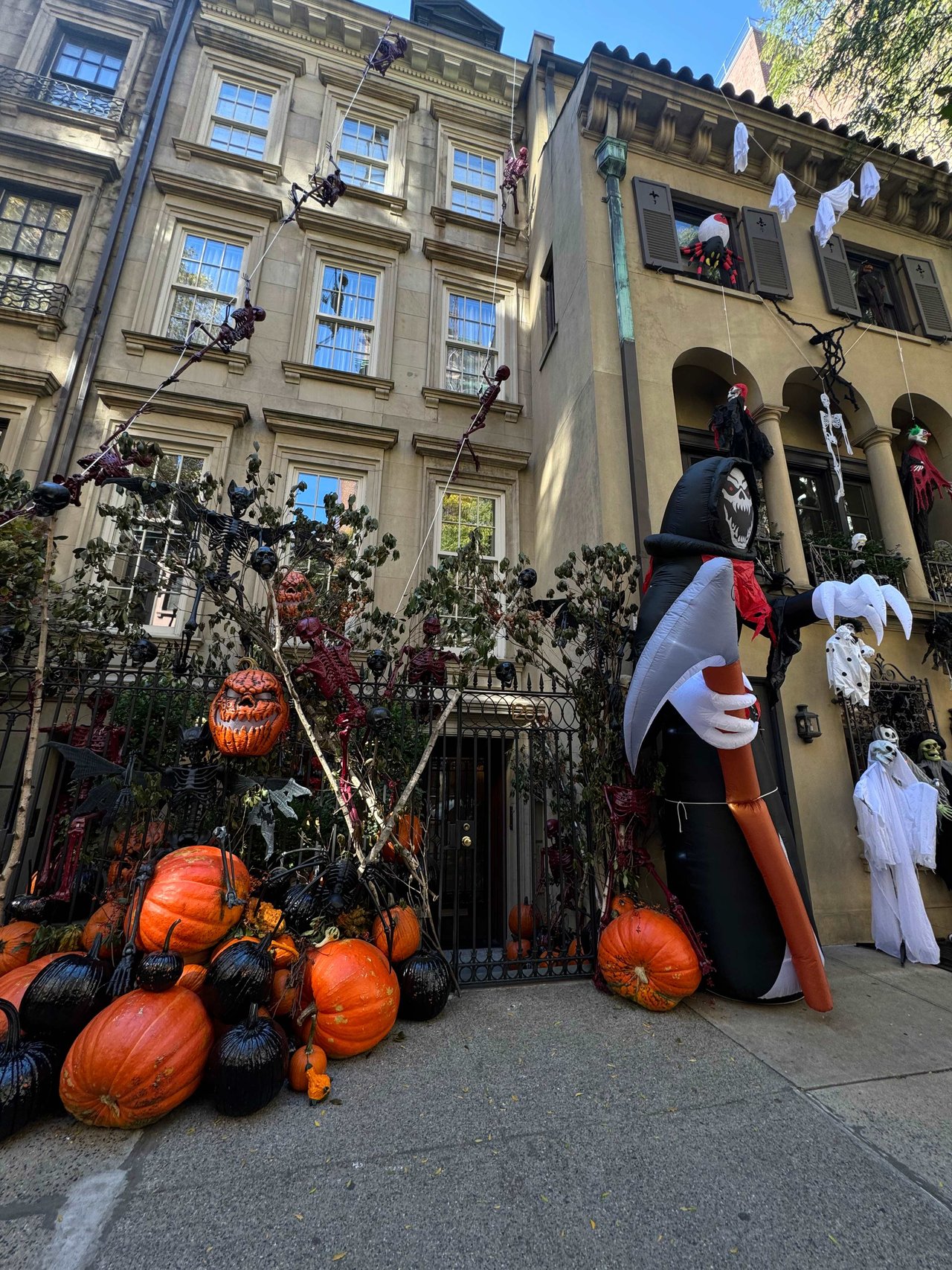 A Spooky Self-Guided Walking Tour of Halloween Houses on UES