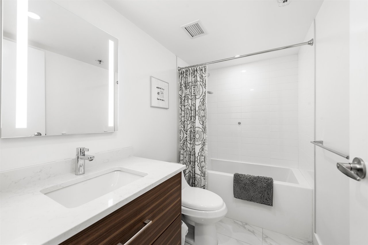 903-238 Alvin Narod Mews
