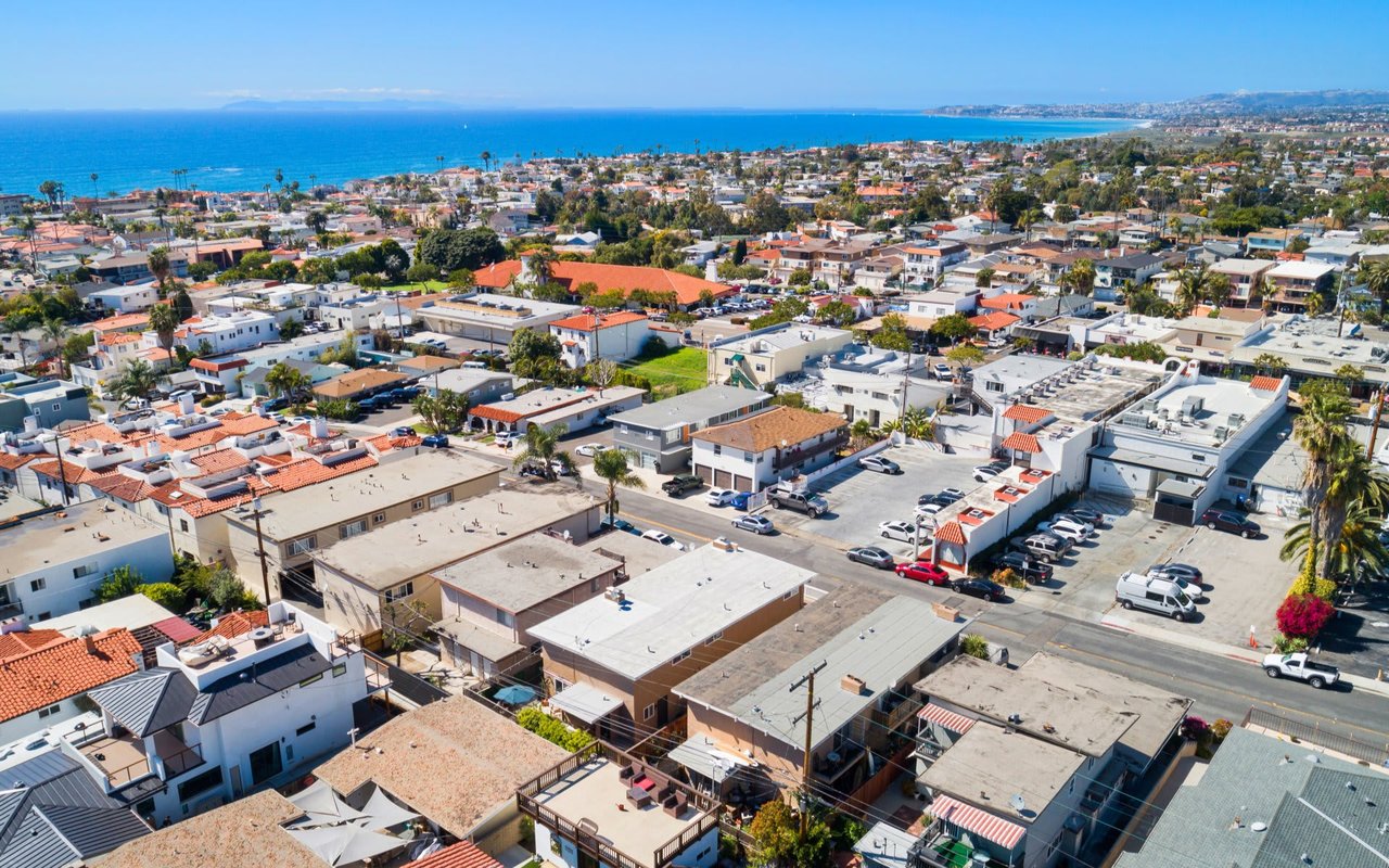 219 Avenida Granada